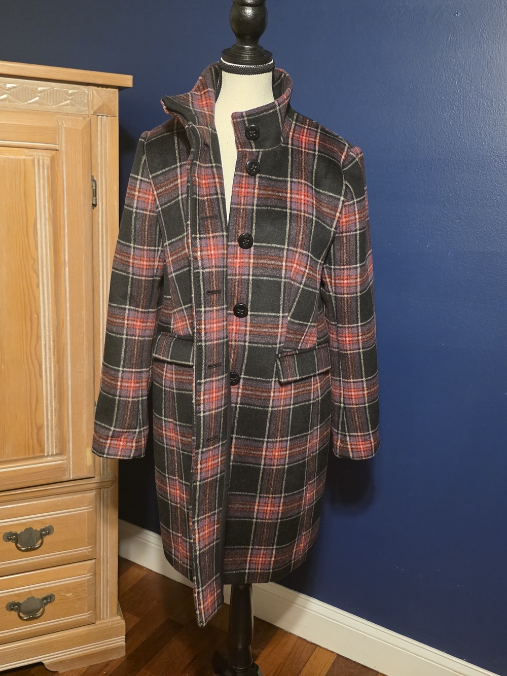 Ann Taylor Plaid Wool-Blend Pea Coat in Black and Red